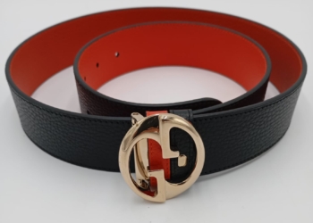 Cintura Gucci in pelle nera martellata