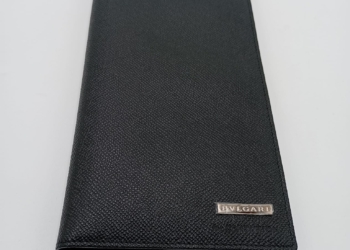 Portafoglio Bvlgari Centurion in pelle nera