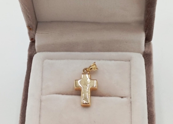 Ciondolo a croce in oro giallo 18 kt