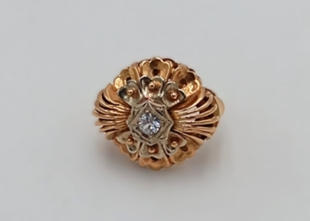 Anello in oro giallo e bianco 18kt in stile d’epoca