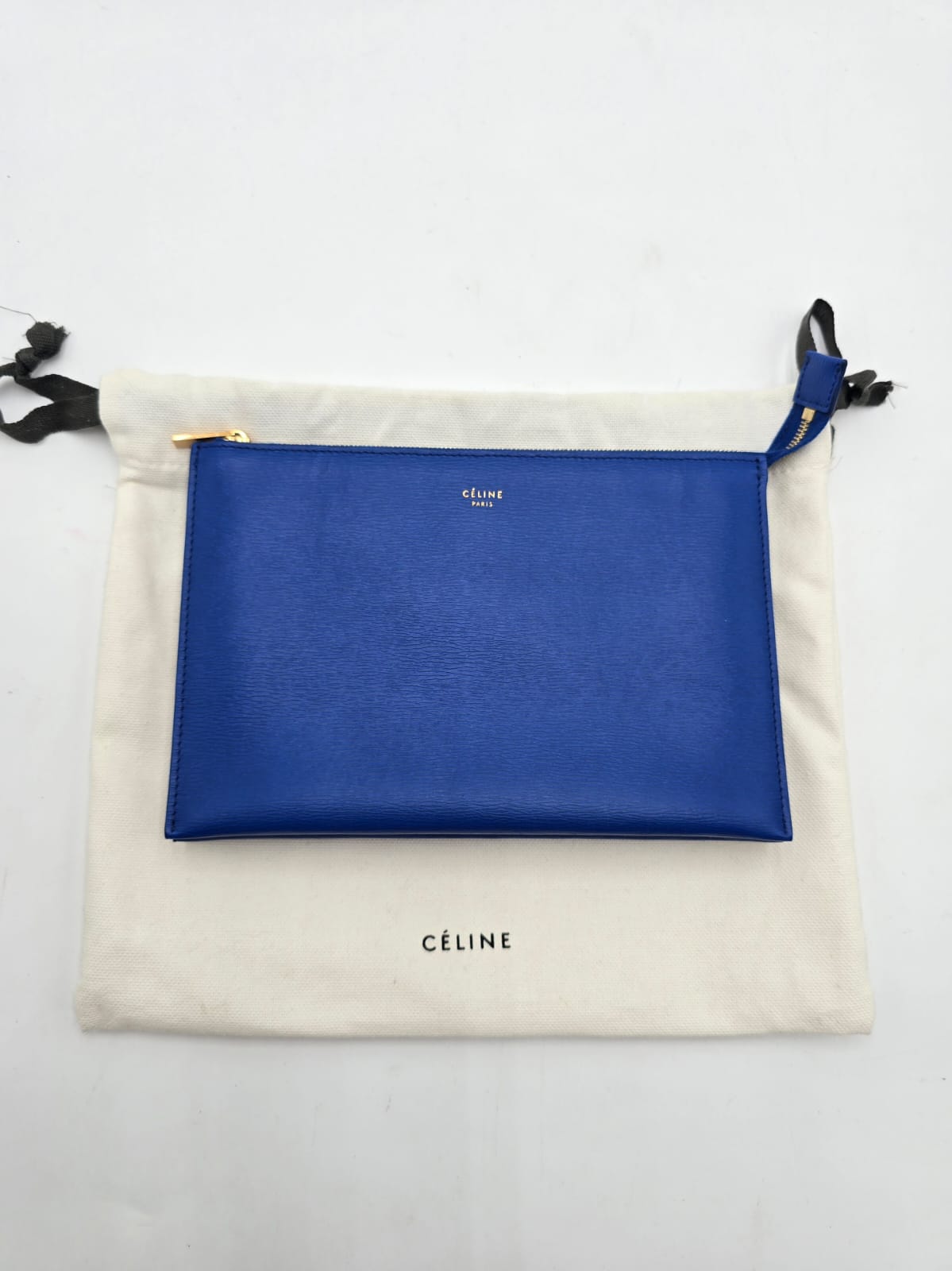 40c48621-ea6f-48f3-97d3-f87b39445b10