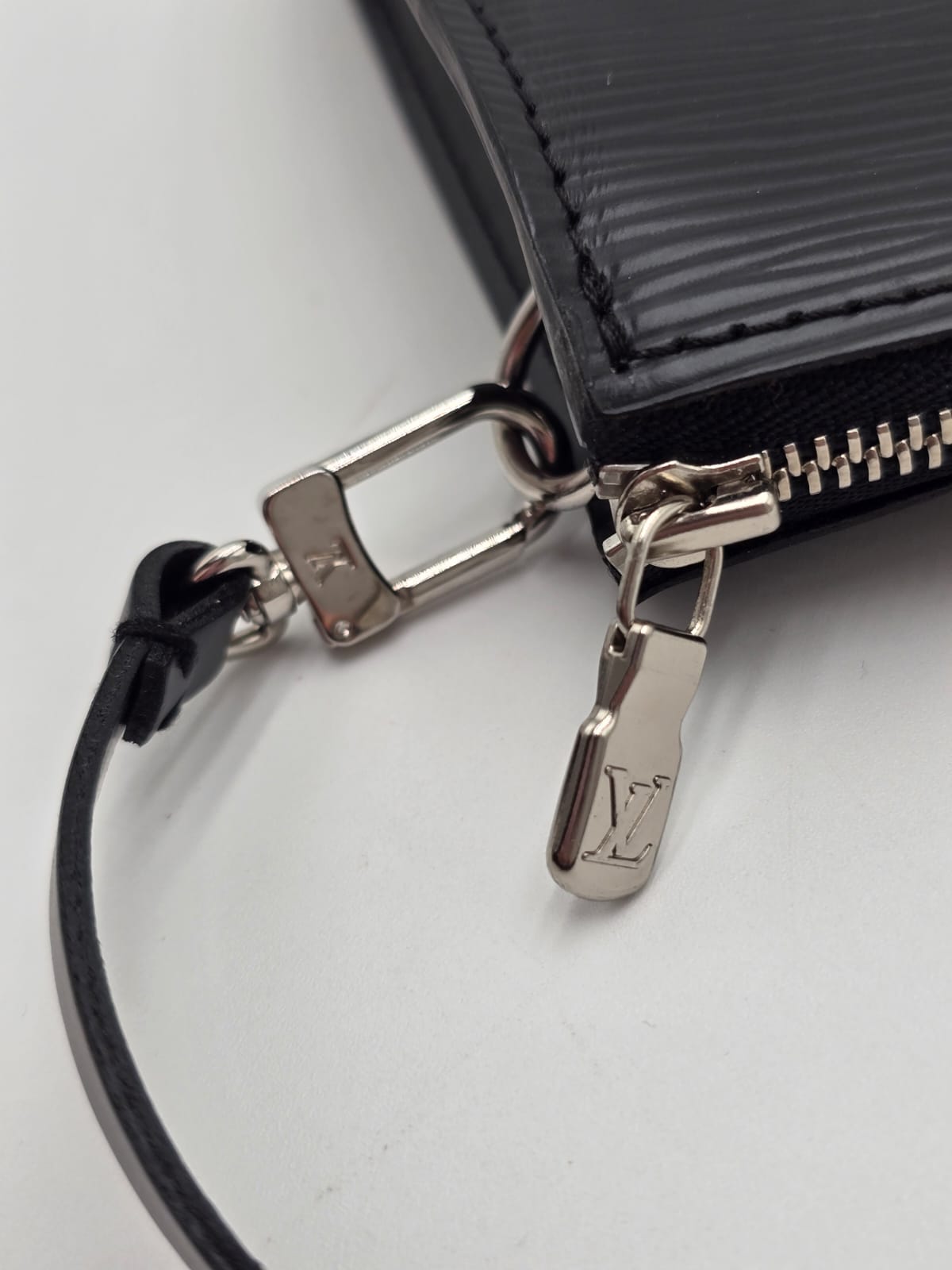 65f06ec2-f6f9-46c6-992e-825cd8652a2d