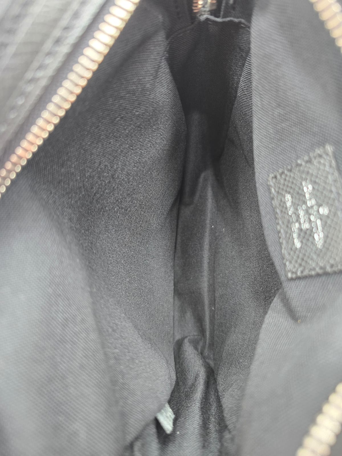 6fe331de-9114-4779-aec2-0b236a7541ea