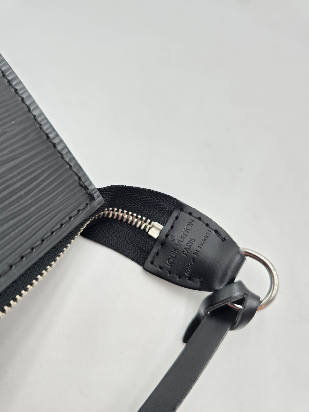 bee2892f-81da-4ea7-9416-44497e48e9c3