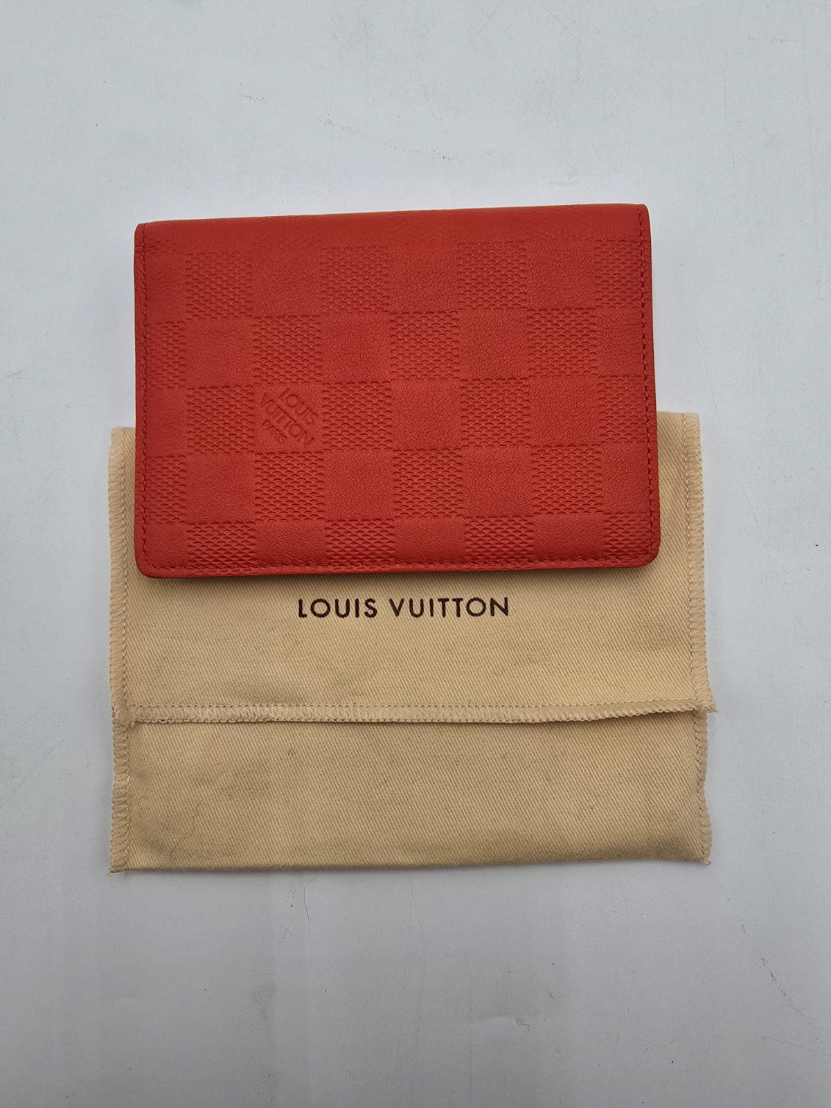 f4fe823f-737c-4a4e-8f46-c6cb54ef0546