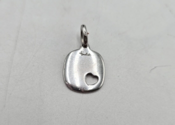 Ciondolo Pomellato con Cuore Traforato in Argento