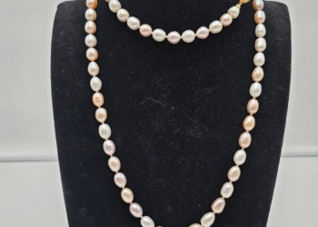 Collana Perle Rosate con Chiusura in oro Giallo